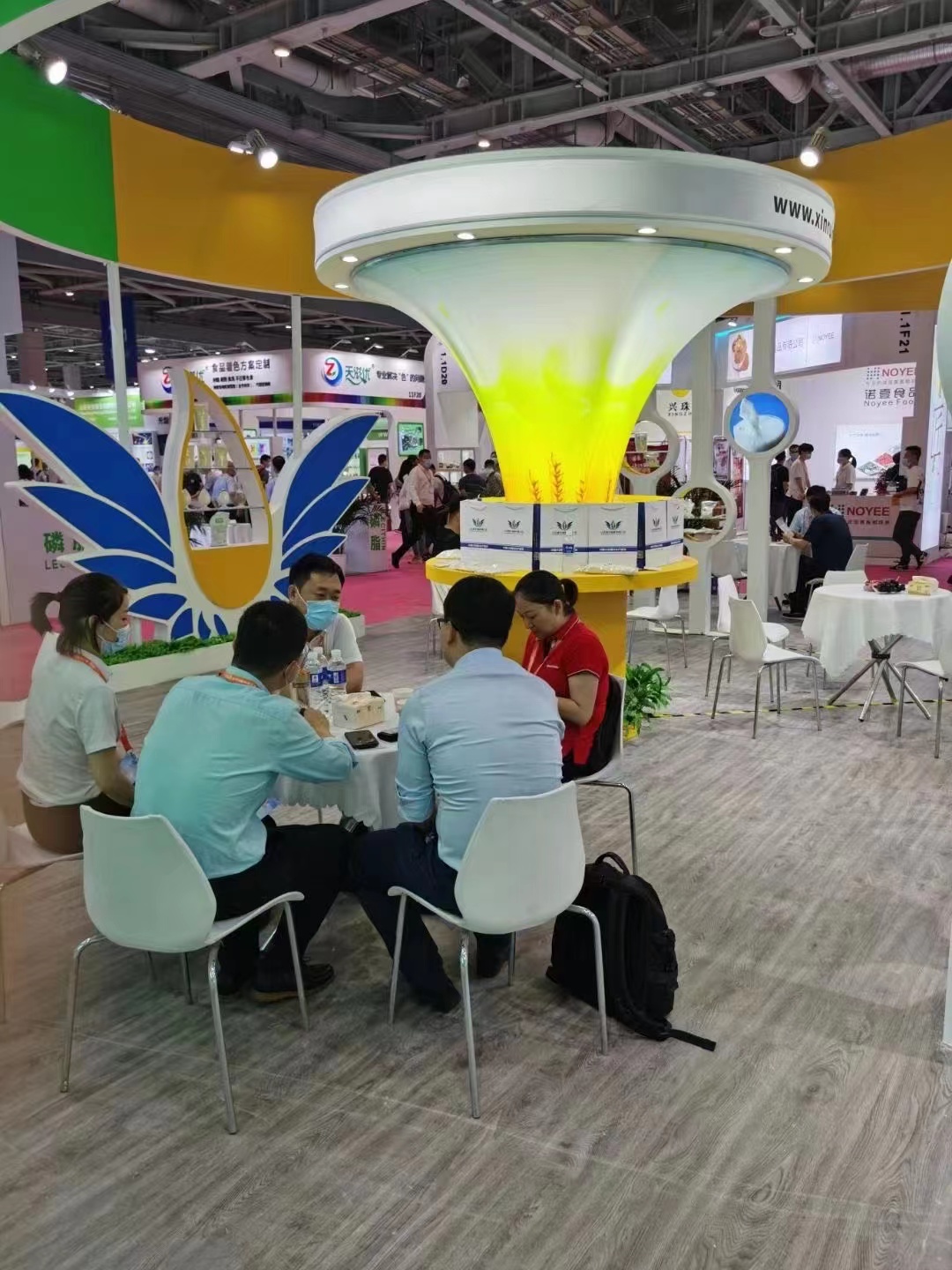 65302ef5-d25c-4a23-b460-2b75a3df4348 65302ef5-d25c-4a23-b460-2b75a3df4348